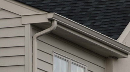 827201296471137829-K-&-L-Seamless-Gutters--PH[1].jpg